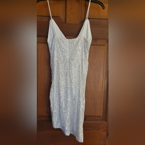 Double Crazy Ruched Sequin Bodycon Dress size M, worn once, great condition - Picture 3 of 4